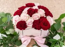 Flowers for Mothers Day - SendFlowers.pk