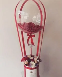 flowers with balloon box delivery in Islamabad, Lahore Pakistan