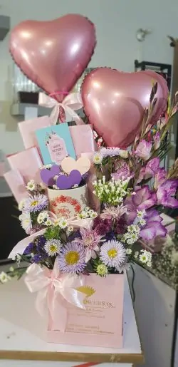 Send Gifts to Pakistan - SendFlowers.pk
