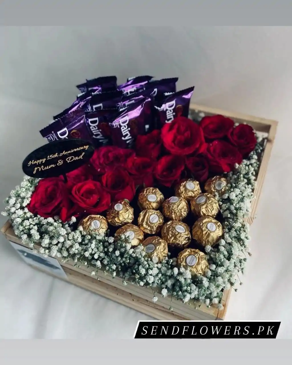 Basket of Pur Loove_sendflowers.pk