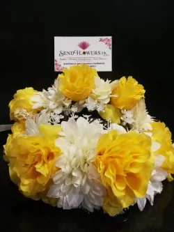 Premium Yellow & Whit Artificial Gajra