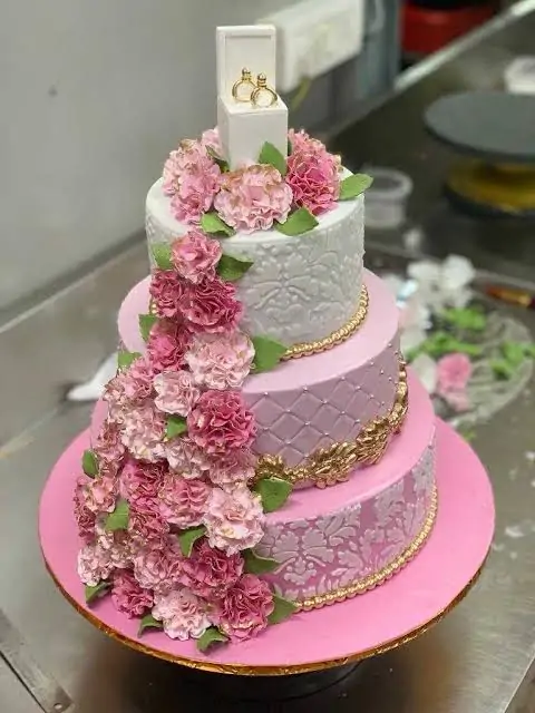 3 Tier Premium Cake
