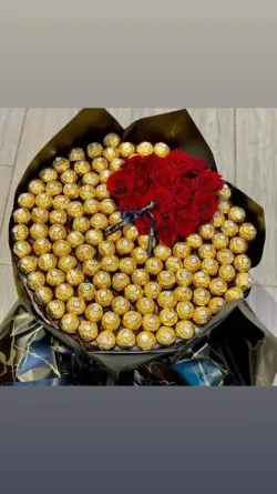 100 Ferraro Bouquet