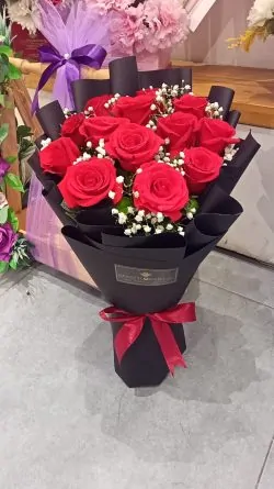 Cheap Blossom Floral Bouquet