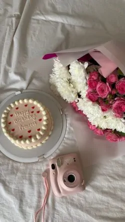 Best Birthday Gift - Sendflowers.pk
