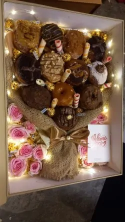 Donuts in Lahore - Sendflowers.pk