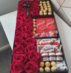 Anniversary Chocolate Box - Sendflowers.pk