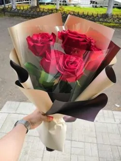 Send Flowers To Pakistan