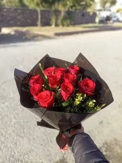 Best Valentine Flowers - SendFlowers.pk