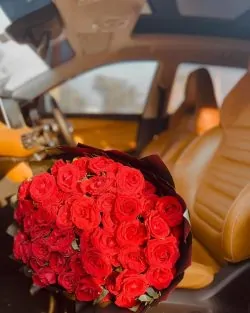 Romantic Flowers Karachi - SF Pakistan