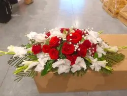 Red and White Flowers Lahore - Sendflowers.pk