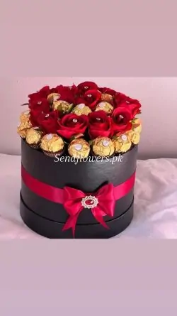 Valentine Flower & Chocolate Deals Online - SendFlowers.pk