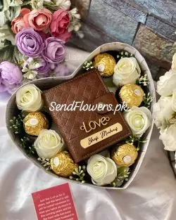 Gift Shop in Lahore - SendFlowers.pk