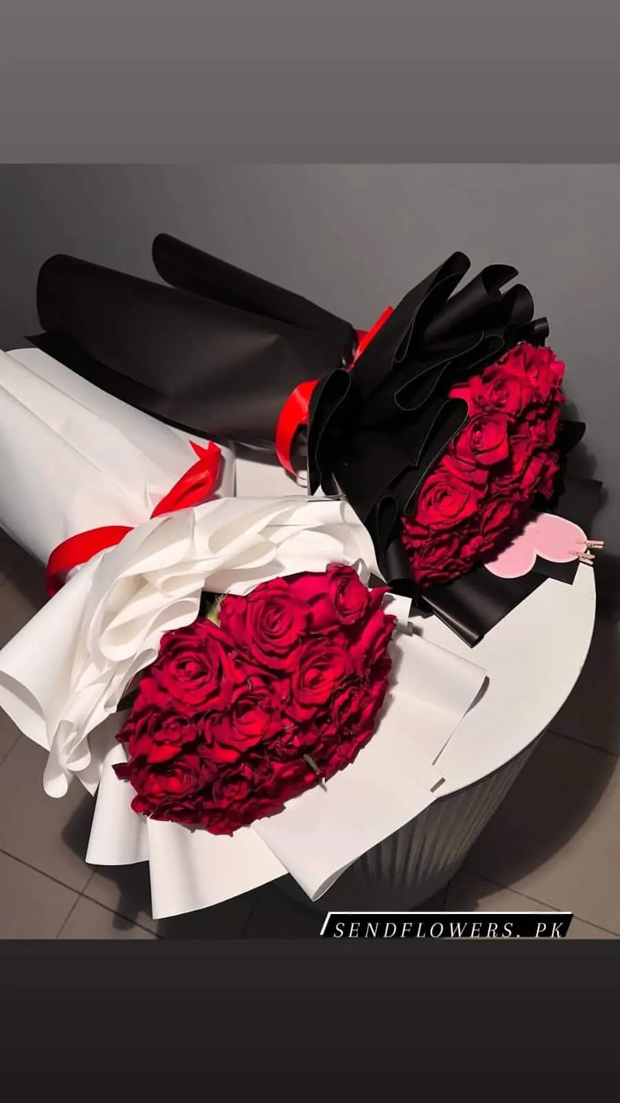 Flowers Bouquet Gift Islamabad - SendFlowers.pk