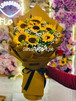 Sunflowers Delivery Lahore - SendFlowers.pk