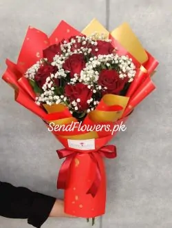 Valentine Flowers Bouquet Karachi - SendFlowers.pk