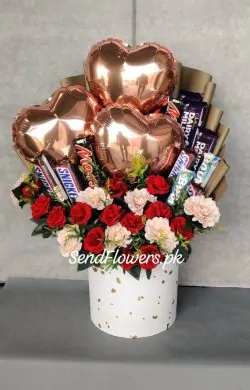 Valentine Flower & chocolate Delivery Lahore - SendFlowers.pk