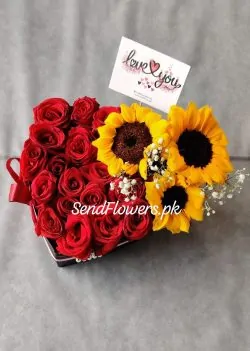 Valentine's Day Flowers Delivery Lahore - SendFlowers.pk