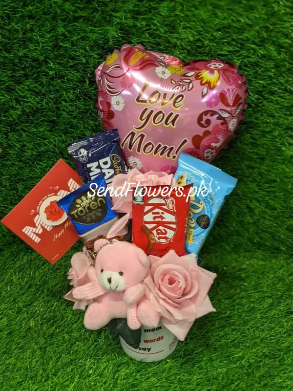 Mom Flower Mug Lahore - SendFlowers.pk