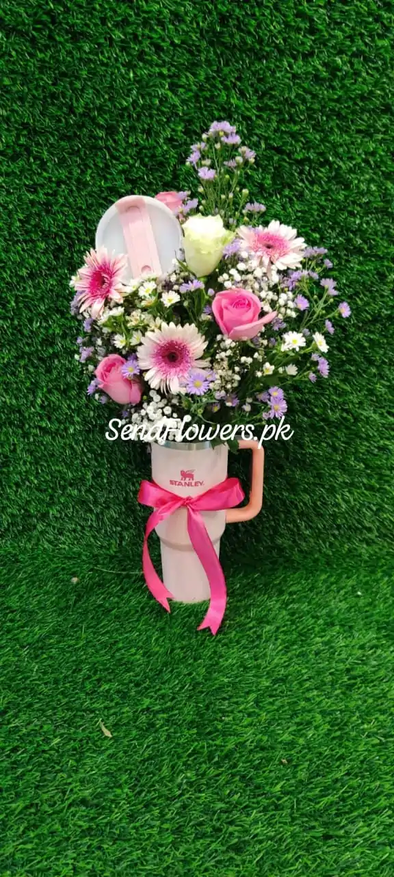 Gifts for Her Delivery Lahore - SendFlowers.pk