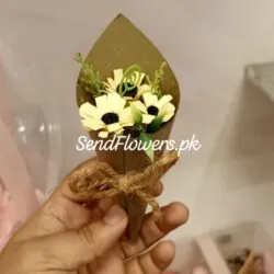 Mini Bouquet of Flowers Lahore - SendFlowers.pk
